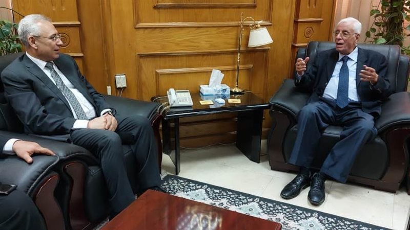 د فرحات يستقبل د