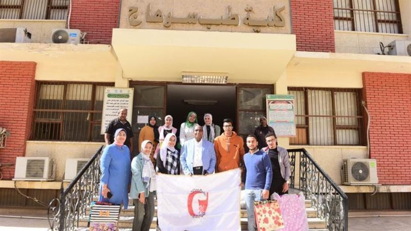 جانب من الزياره