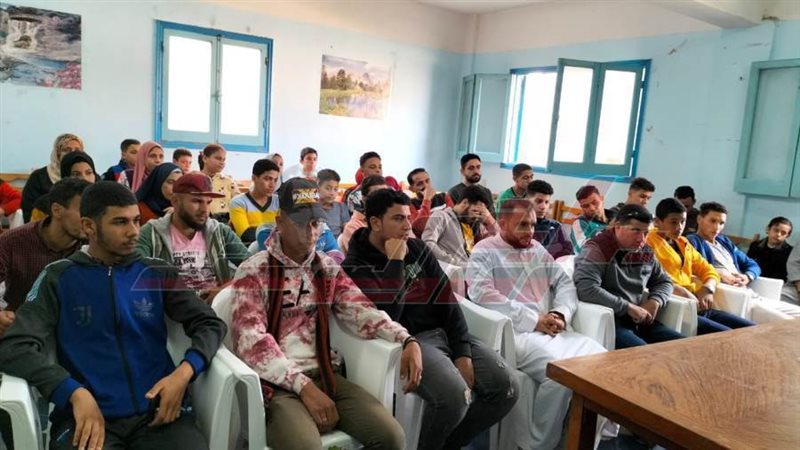 خلال الندوة