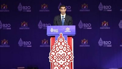 الإمارات تدعو لحشد الجهود الدولية لمساعدة الاقتصاد العالمي على تخطي التحديات