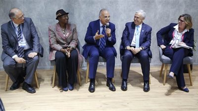  وزير الري: زيادة شدة وتواتر الظواهر المناخية المتطرفة إحدى النتائج السلبية لتغيرات المناخ