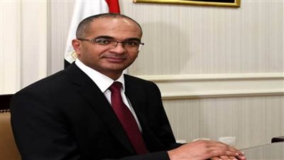 نائب وزير الإسكان يستعرض موقف تحلية المياه في مصر حاليَا ضمن قمة المناخ