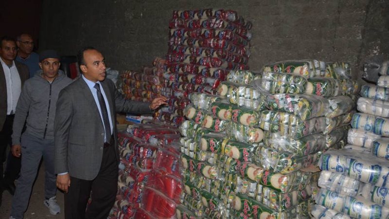 ضبط مخزن للسلع الغذائية