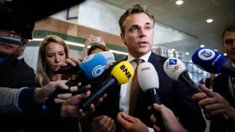 وزير البنية التحتية