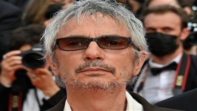 المخرج الفرنسي ليوس كاراكس: تعرضت للفشل في بداياتي لكنني حققت المزيد من النجاحات والتميز