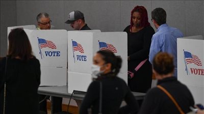 الجمهوريون على بعد مقعد واحد من السيطرة على مجلس النواب