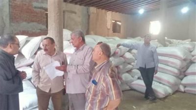 ضبط 70 طن أرز شعير قبل تهريبه وبيعه بالسوق السوداء بالشرقية 