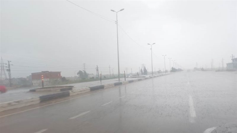 سقوط أمطار غزيرة