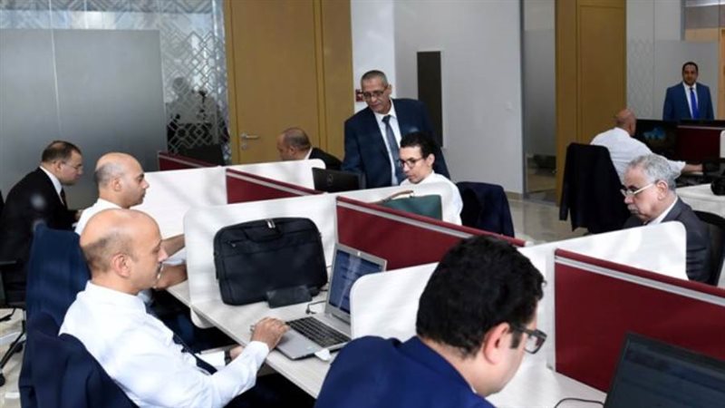 انتظام عمل عدة إدارات