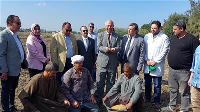رئيس جامعة بنها: صوب زراعية ذات تكنولوجيا متطورة لإنتاج الخضر