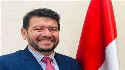 مستشار وزير المالية: فريق عمل ميداني لمساعدة السائحين في إجراءات رد الضريبة بشرم الشيخ