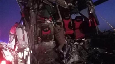 مصرع وإصابة 29 شخصًا في تصادم على طريق 