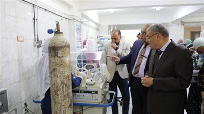 خلل بأحد محابس شبكة الغاز بمستشفى في مصر الحرة بالمنيا يحدث صوتًا مدويًا دون حدوث خسائر والمحافظ يطمئن الأهالي