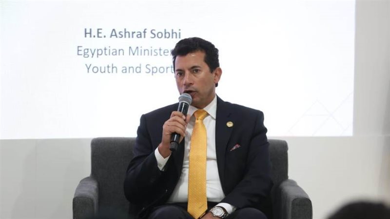 د. أشرف صبحى