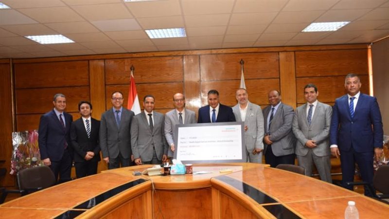 جامعة أسيوط تتلقى