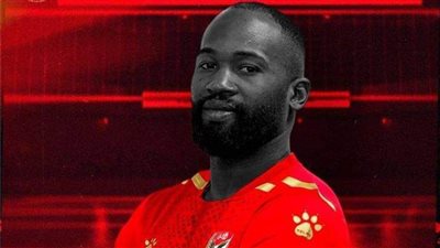 وصول البطاقة الدولية لمحترف طائرة الأهلي