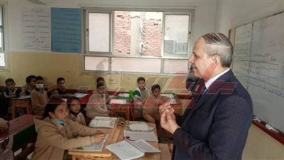 عبدالله: يتفقد مدارس كفر الشيخ ويلتقي بطلاب التربية العملية
