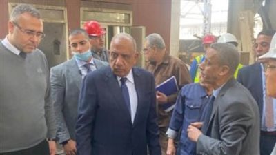 وزير قطاع الأعمال يتفقد شركتي 