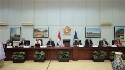 مجلس إدارة المجلس الأعلى للآثار يستعرض آخر مستجدات القطاع 