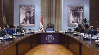 رئيس الوزراء يتابع برامج الحماية الاجتماعية لوزارة التضامن في ضوء موازنة 2022-2023