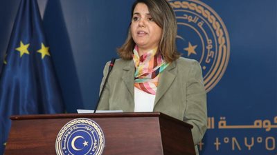 وزيرة خارجية حكومة الديبية في ليبيا تلتقي بمسؤول أوروبي