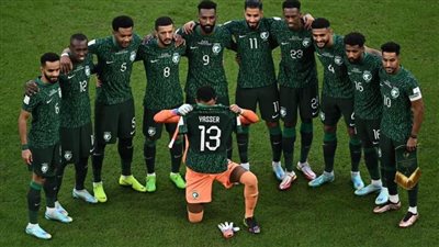 المنتخب السعودي يتراجع بعد صحوته ويعطي الضوء الأخضر لبولندا في المونديال