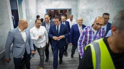 وزير الصحة يتفقد مستشفى الكرنك الدولي للاطمئنان على مستوى الخدمات