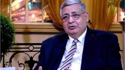 عوض تاج الدين: 