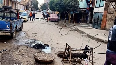 رئيس مياه القناة: استمرار حملة تطهير بالوعات وشبكات الصرف الصحي 