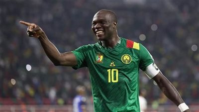 فينسنت أبو بكر يحصد لقب رجل مباراة الكاميرون وصربيا