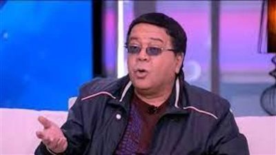 إلزام الفنان أحمد آدم بدفع 300 ألف جنيه للضرائب
