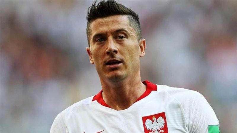 النجم البولندي ليفاندوفيسكي