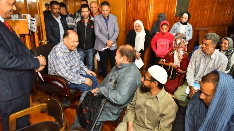 محافظ أسيوط يواصل