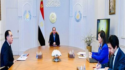 الرئيس السيسي يتابع المؤشرات الاقتصادية في ضوء تداعيات الأوضاع العالمية
