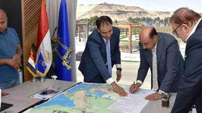 محافظ أسوان يعتمد المخطط التفصيلي لمدينة أبو سمبل السياحية