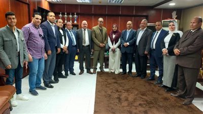 مستقبل وطن سوهاج يناقش مع وكيل التعليم الاستعداد لبدء مسابقة 