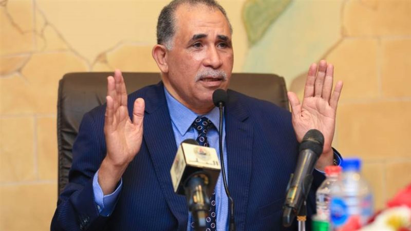 نقيب المحامين