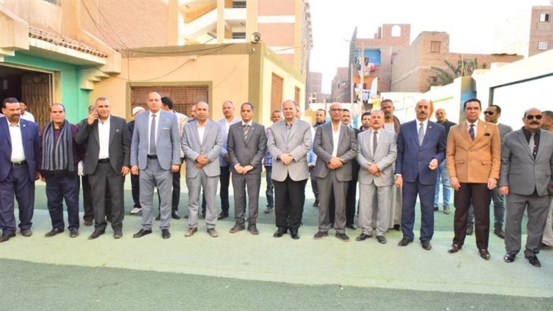 محافظ أسيوط يتفقد