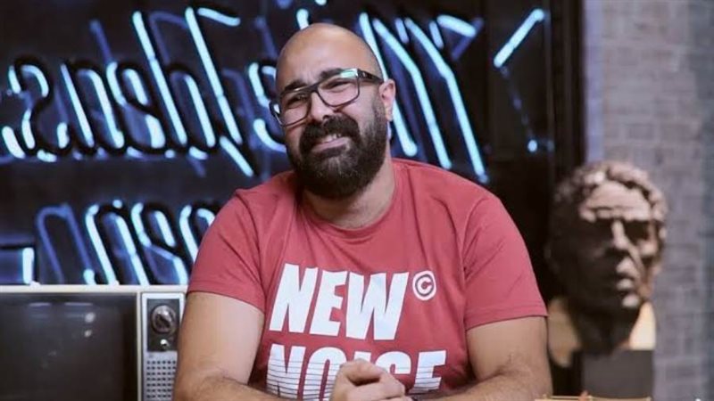 الفنان والإعلامي