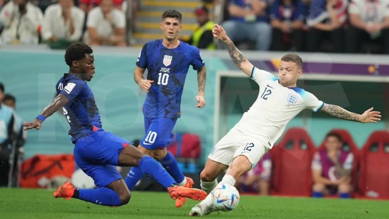 أمريكا وإيران