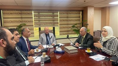 عاجل.. لجنة من الضرائب ونقابة أطباء الأسنان لدراسة وضع حلول لمشكلاتهم الضريبية