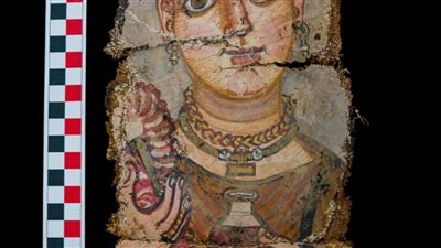 عاجل.. الكشف عن مبنى جنائزى ضخم بالفيوم