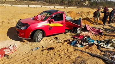 مصرع وإصابة 18 شخصًا إثر انقلاب سيارة بالبحيرة