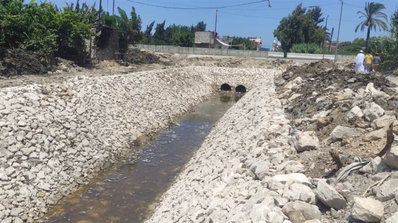 تبطين الترع بقري