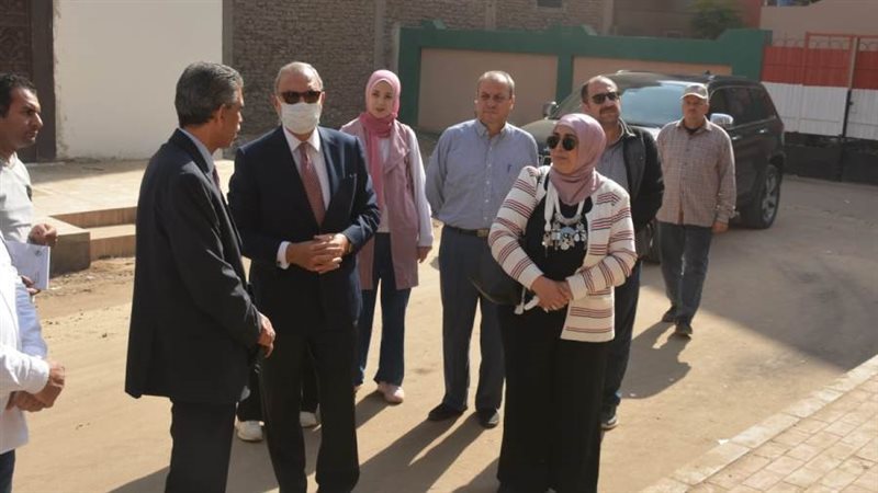 جانب من متابعة المشروعات