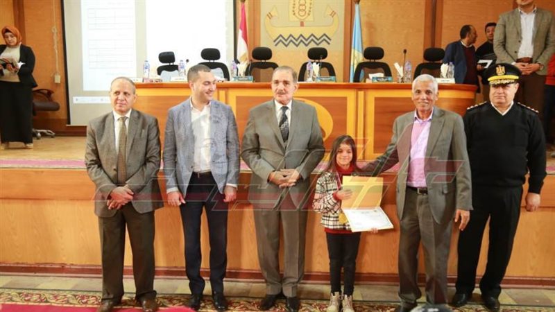 خلال التكريم