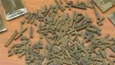 ضبط 25 كيلوجراما من الأفيون واقراص مخدرة وأسلحة في عدد من المحافظات