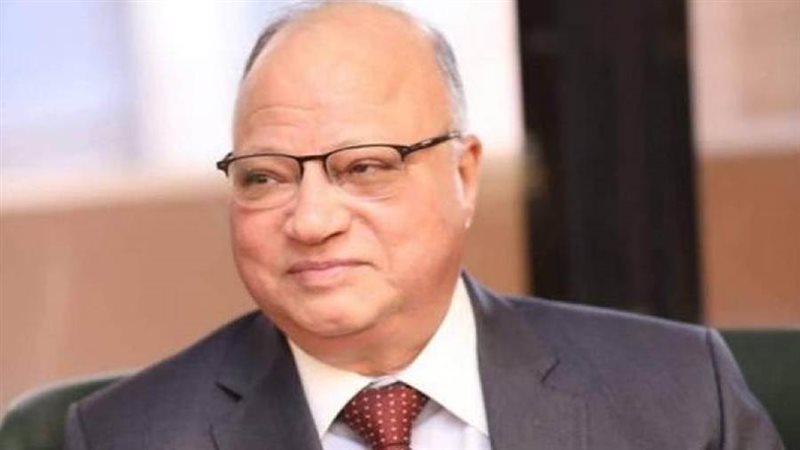 محافظ القاهرة خالد