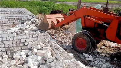 حملات مكبرة بعدد من المحافظات لإزالة التعديات وضبط الخارجين عن القانون