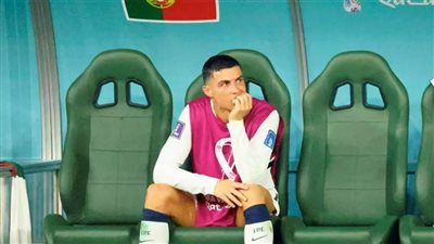 استطلاع للرأي يطالب باستبعاد رونالدو من التشكيل الأساسي للمنتخب البرتغالي بكأس العالم